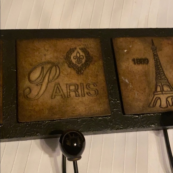 Paris Shelf - Picture 3 of 6